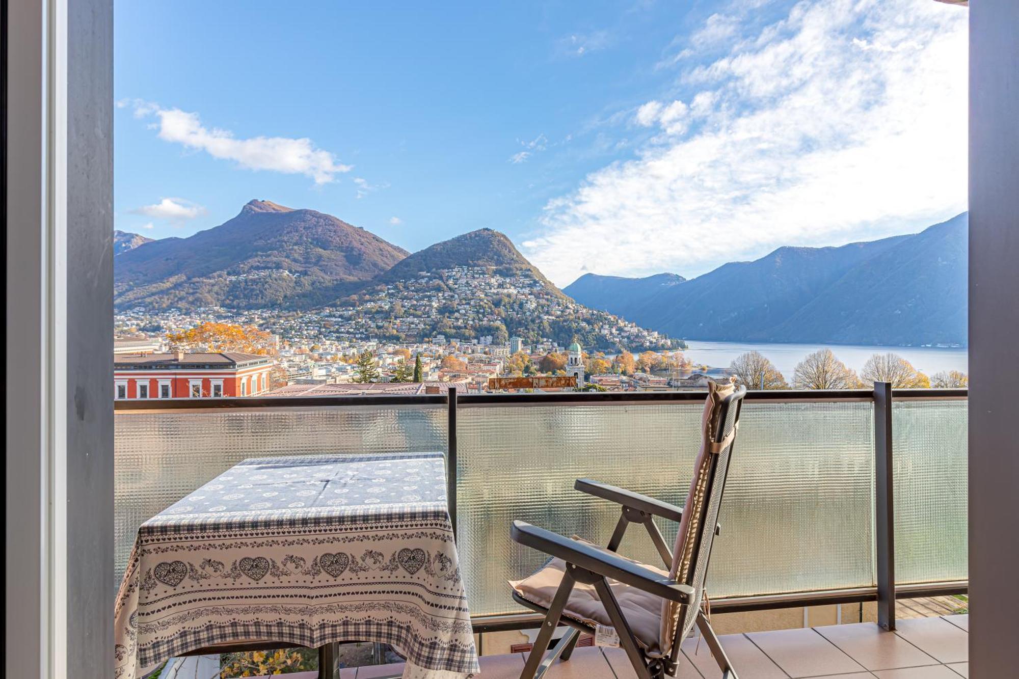 Ferienwohnung Imperial Of Lugano 4 With A Lake View Behind The Station And 10 Min From The Lake Exterior foto